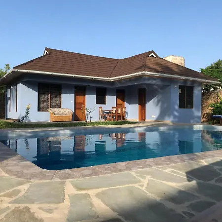 Lions Home Diani Beach Exterior photo