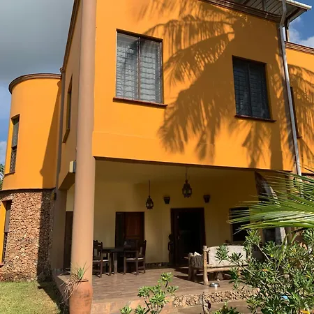 Lions Home Diani Beach Exterior photo